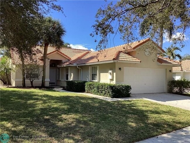 Primary Photo - 3900 Riverside Way