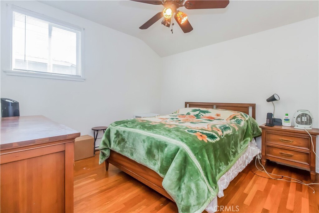 Building Photo - 15011 Hartland St