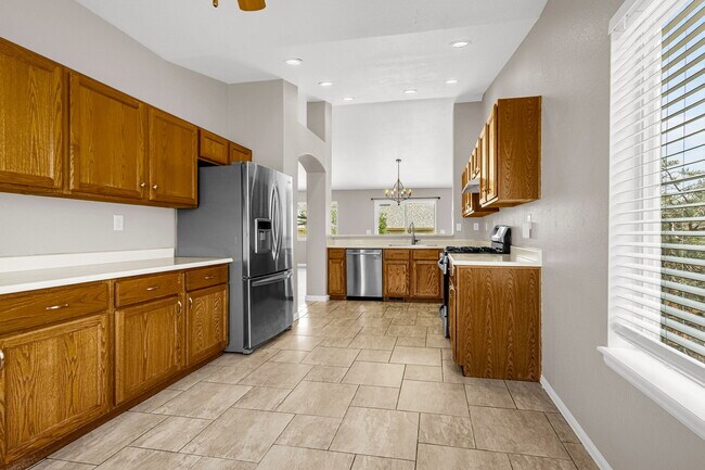 Building Photo - 4535 Star Ridge Dr