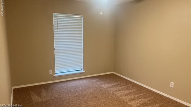 Building Photo - 800 Fort Worth St