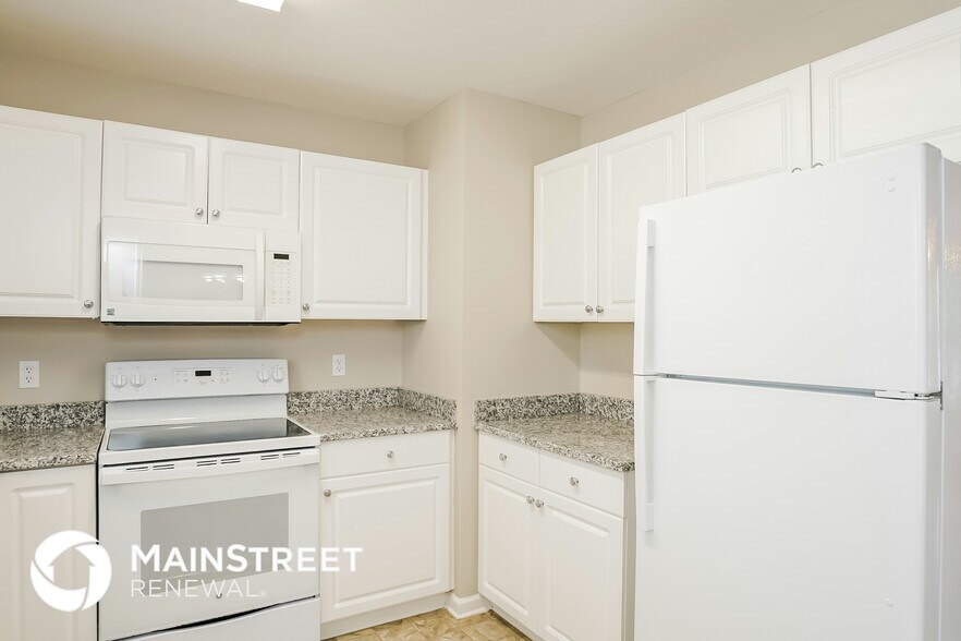 Building Photo - 4917 Windblown Ct