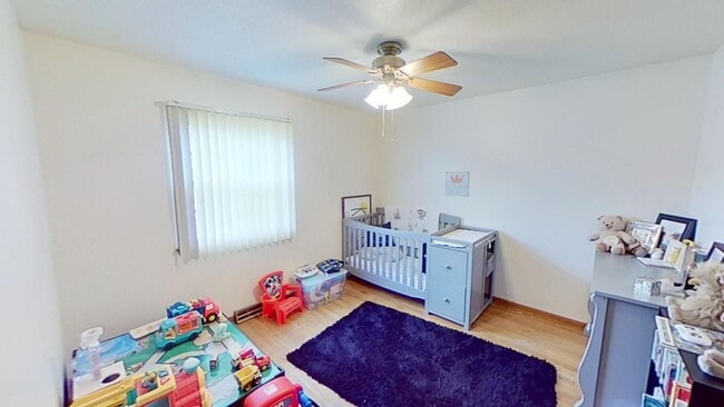 Building Photo - Updated two bedroom ranch duplex with part...