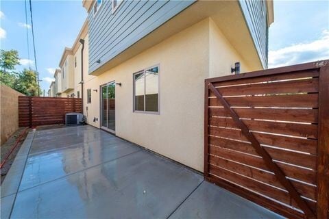 Building Photo - 1620 S Glendora Ave