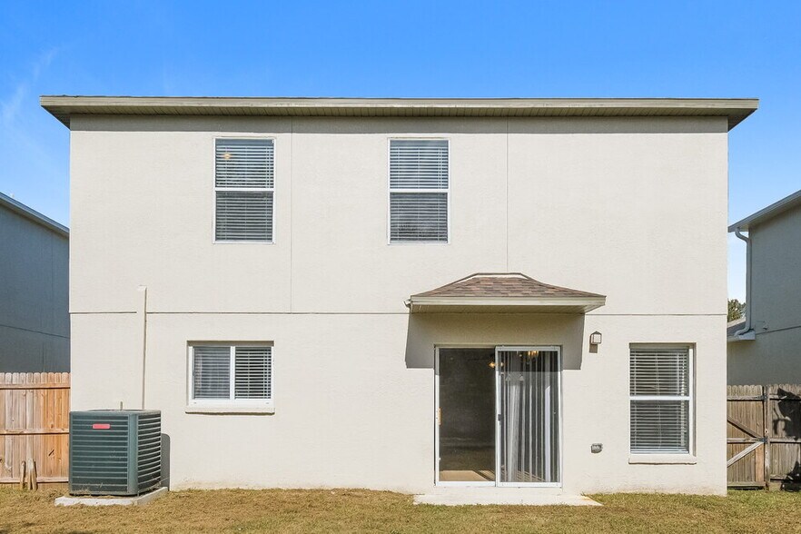 Building Photo - 9243 Wellstone Dr