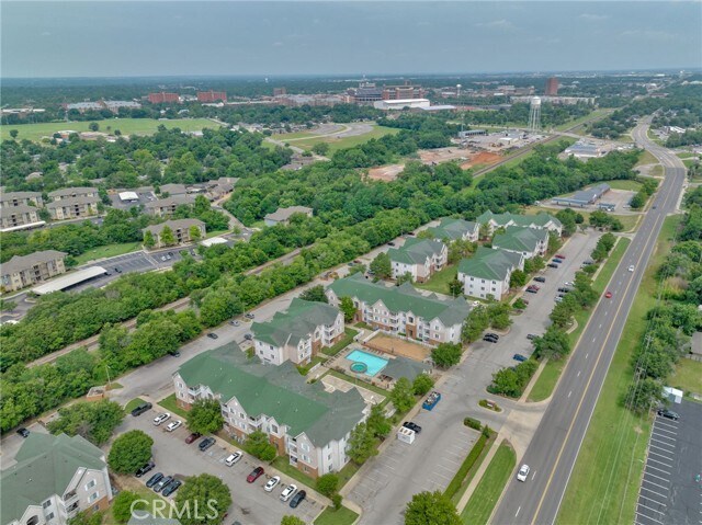 Building Photo - 2200 Classen Blvd