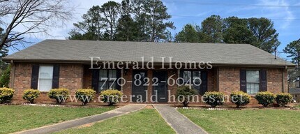 Building Photo - 526-528 Charleston Lane