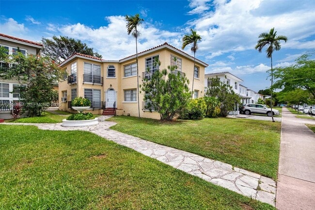 Building Photo - 39 Sidonia Ave