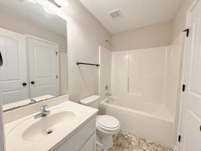 Building Photo - 119 Buckhaven Way