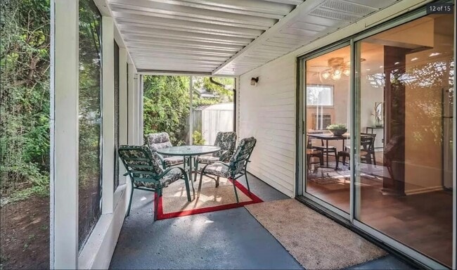 Building Photo - 1644 Eastbrook Dr S