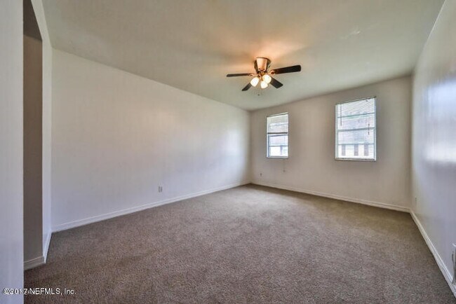 Building Photo - 1713 El Camino Rd