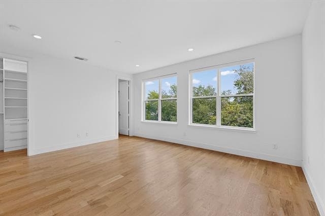 Building Photo - 4920 Lexington Ct