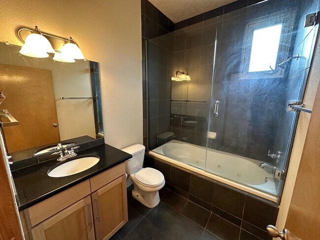 Building Photo - 873-895 Silver Ave SW