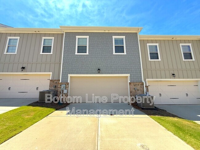 Building Photo - 3409 Glenn Hope Wy