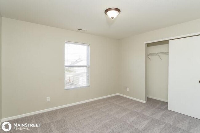 Building Photo - 749 Runningbrook Ln, Rural Hall, NC 27045