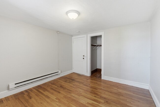 Building Photo - 293 Clemente St