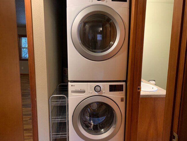 Building Photo - TFSC-A400