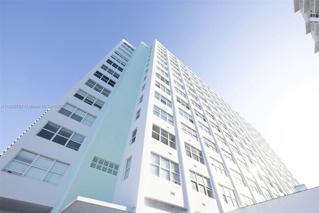 Building Photo - 1250 West Ave
