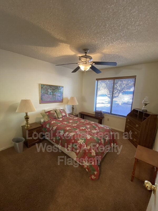 Building Photo - 2707 N Walnut Hills Dr