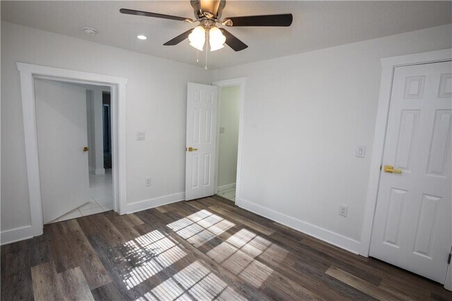 Building Photo - 88 Karland Dr NW