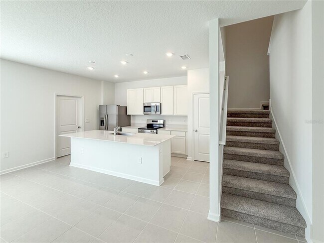 Building Photo - 5824 Meditation Dr