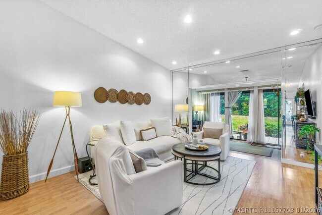 Building Photo - 18855 Candlewick Dr