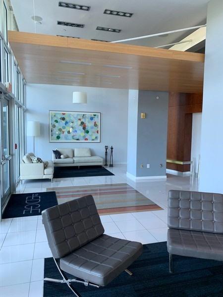 Building Photo - 300 S Australian Ave