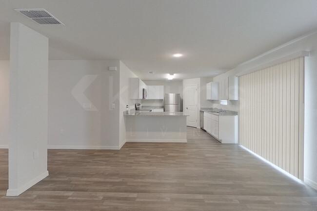 Building Photo - 7159 Meroni Blvd