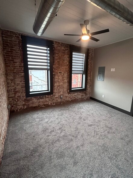 Building Photo - 101 Court St