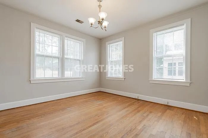 Building Photo - 4405 Monticello Rd