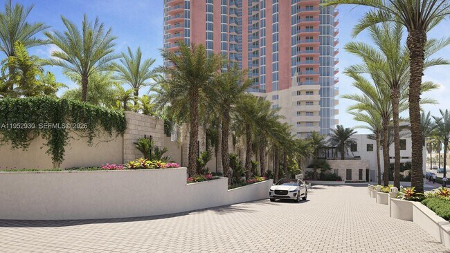 Building Photo - 300 South Pointe Dr