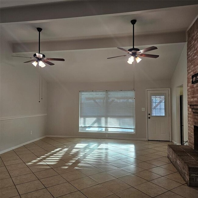 Building Photo - 23219 Briarcreek Blvd