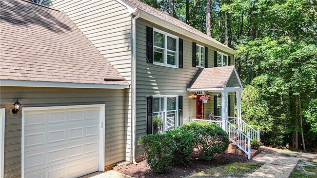 Building Photo - 107 Oak Ridge Ct