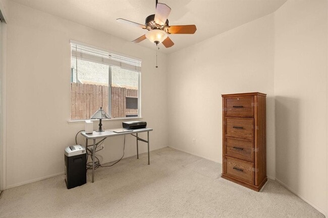 Building Photo - Adorable 3 bedroom 2 bath home