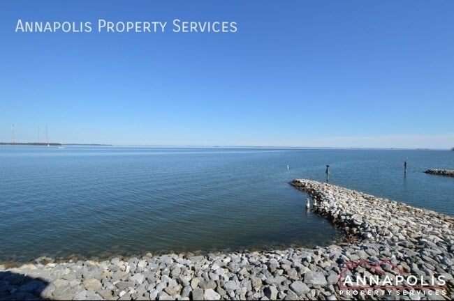 Building Photo - 2024 Quay Village Ct