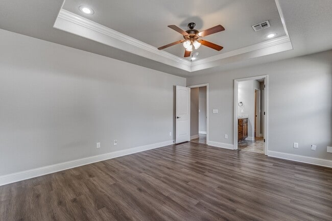 Building Photo - Welcome to your stunning home