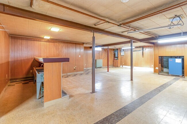 Building Photo - 800 Spruce St