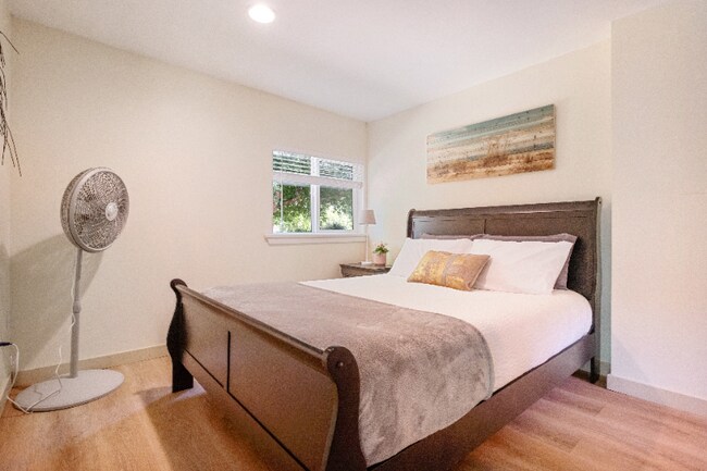 Building Photo - 711 N Third St