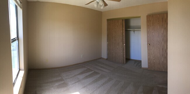 Interior Photo - Lorimar Townhomes, LLC
