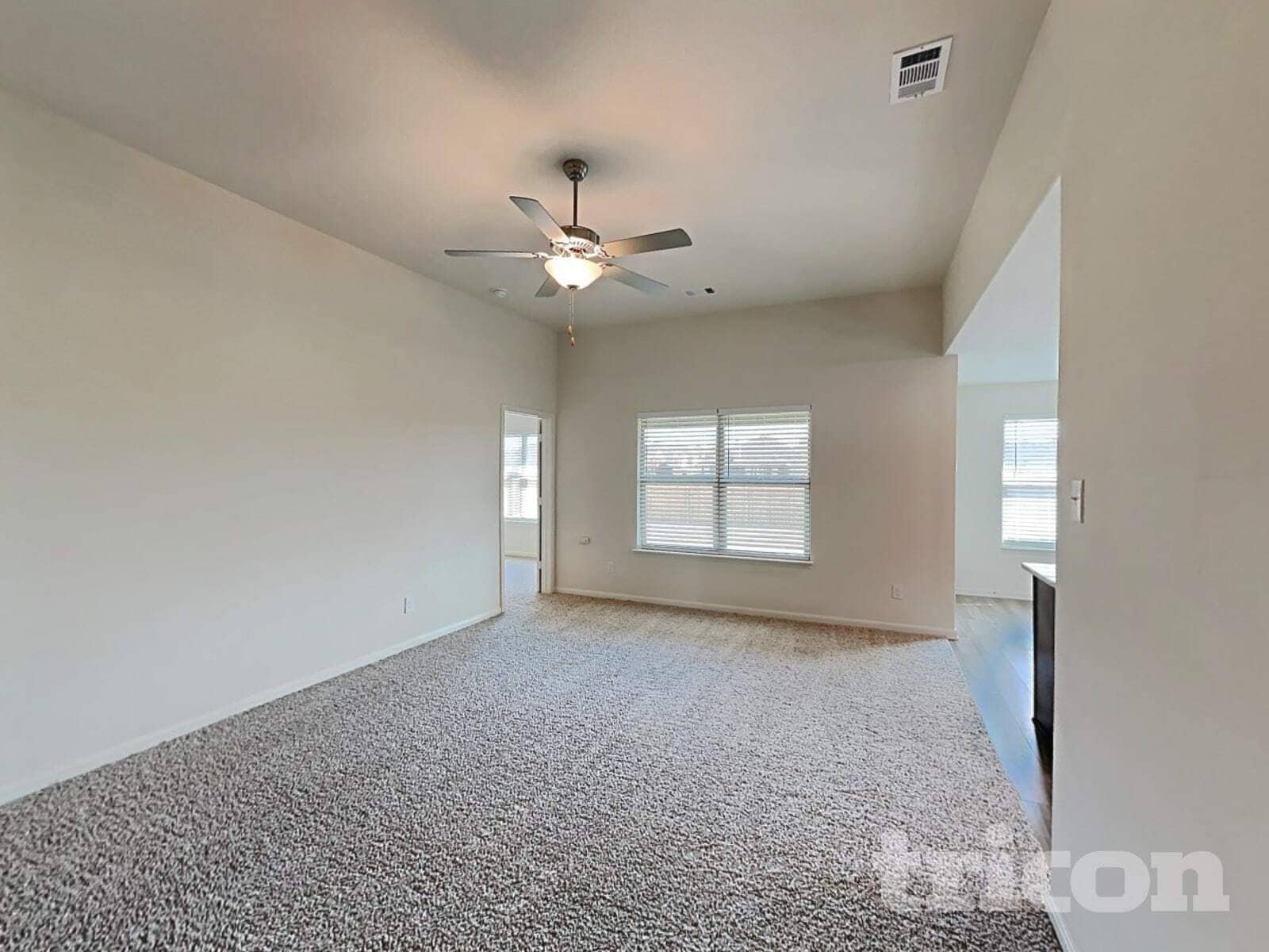 Building Photo - 204 Micah Ln