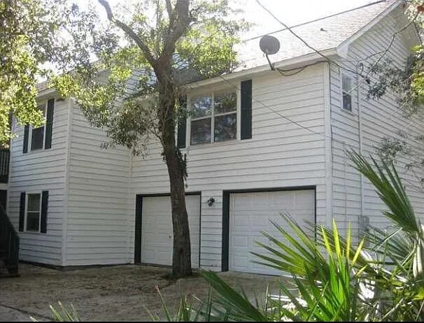 Building Photo - 1886 Lodgepole Dr