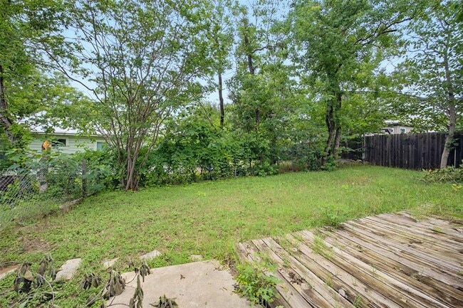 Building Photo - 1403 Clifford Ave