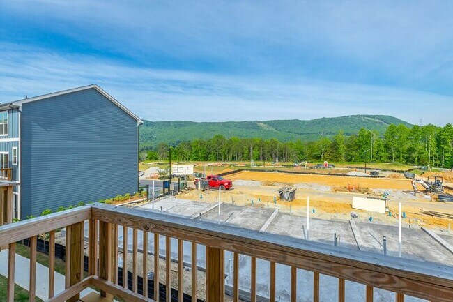 Building Photo - 4186 Tillie Cir
