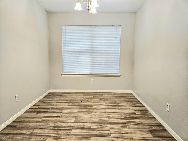 Building Photo - 6010 Fergis Dr