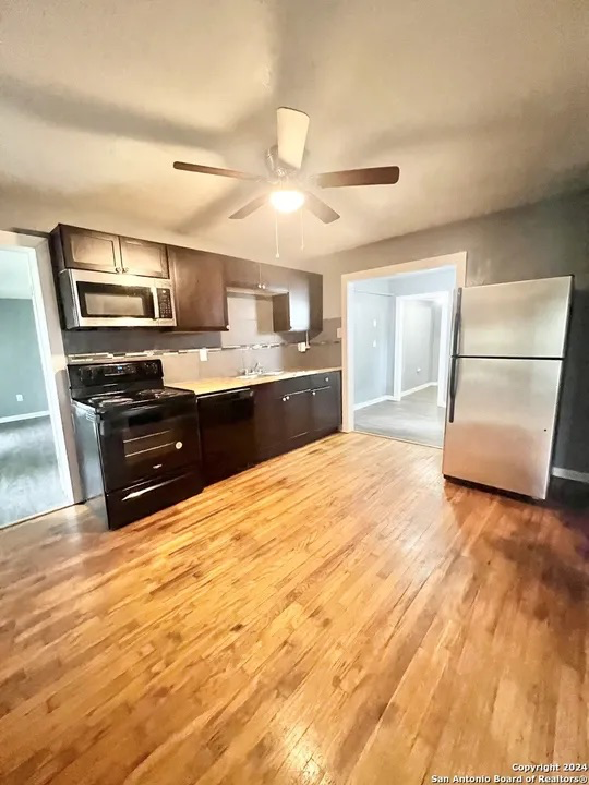 Primary Photo - 311 Glamis Ave