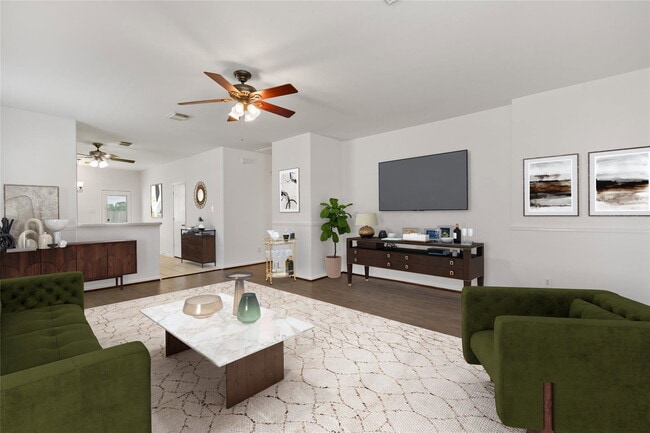 Building Photo - Jefferson Street, Pearland, TX 77584 - 3 BR 2 BA single-family home