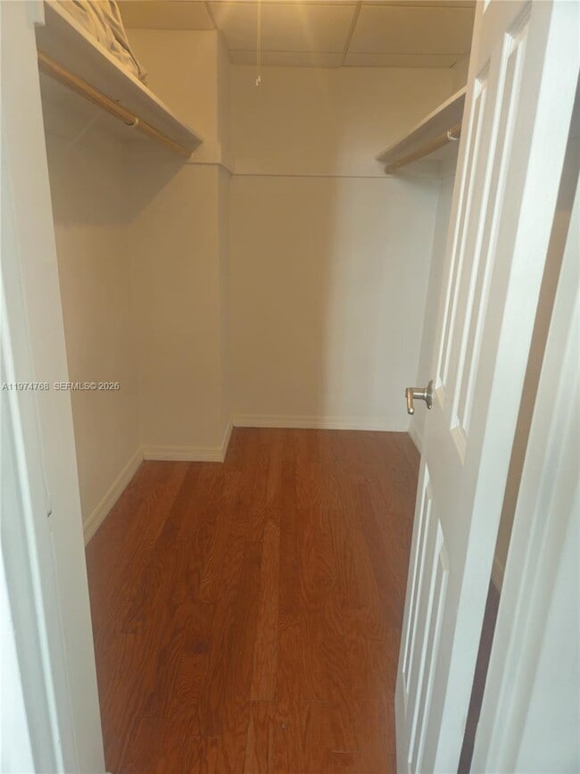 Building Photo - 3801 S Ocean Dr