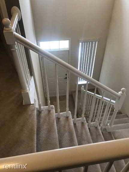 Building Photo - 52165 Naugatuck Dr