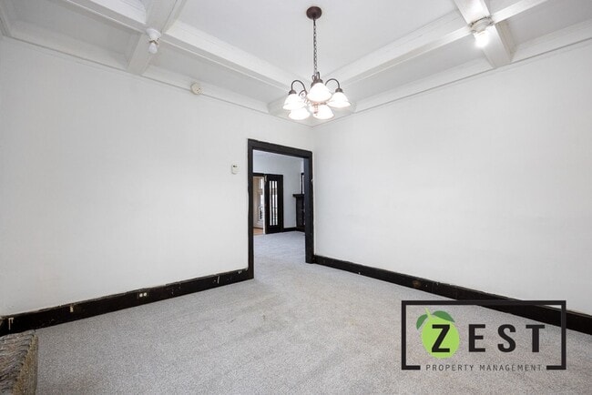 Building Photo - 4016 Hogarth St