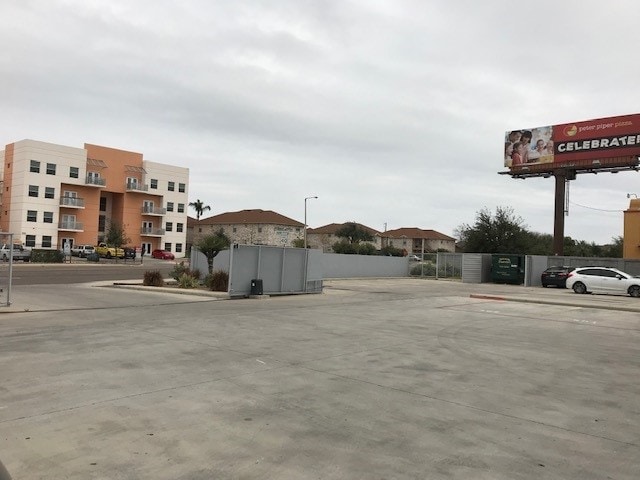 Building Photo - 501 Shiloh Dr