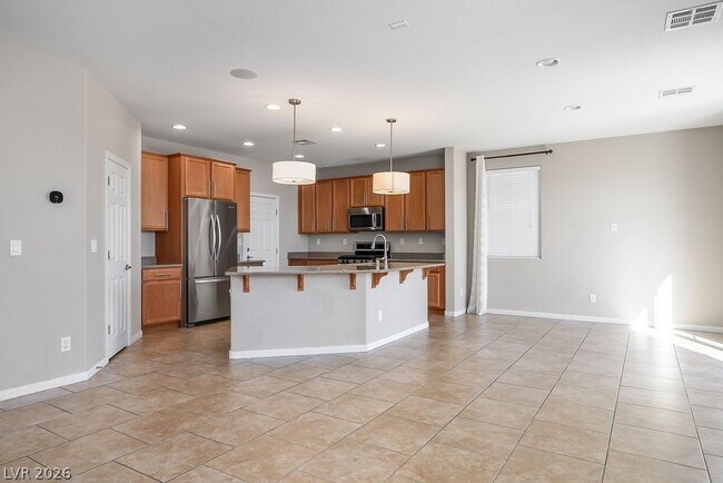 Building Photo - 10360 Sipple St